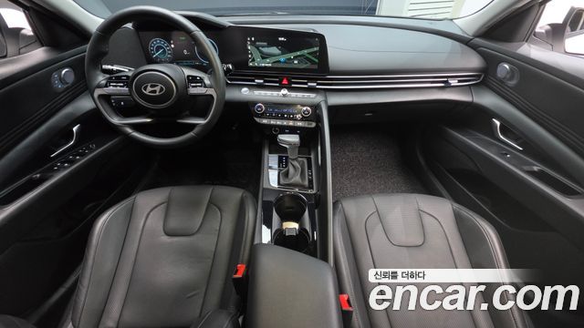 Hyundai AVANTE 2025 — photo 10