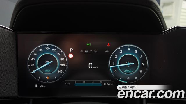 Hyundai AVANTE 2025 — photo 11