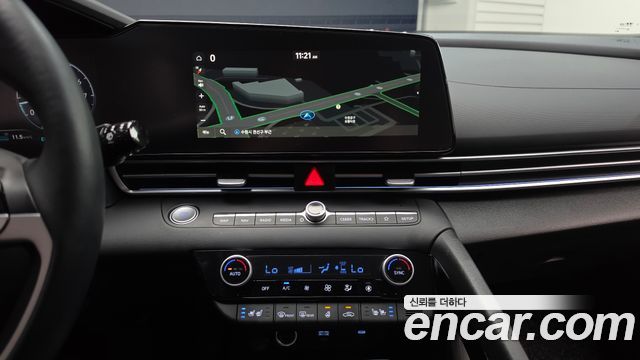 Hyundai AVANTE 2025 — photo 19