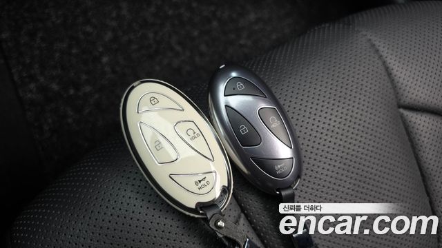 Hyundai AVANTE 2025 — photo 27