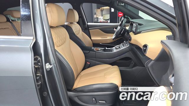 Hyundai Santafe 2021 — photo 17