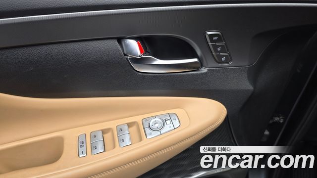 Hyundai Santafe 2021 — photo 32