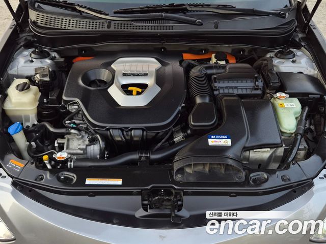 Hyundai Sonata 2014 — photo 16