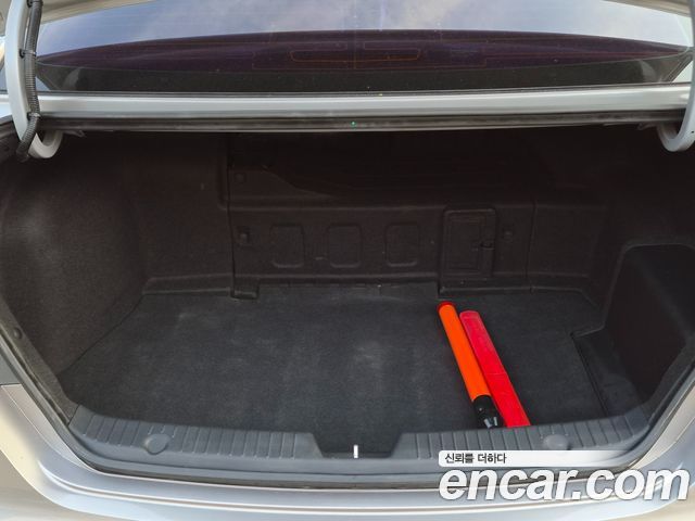 Hyundai Sonata 2014 — photo 17