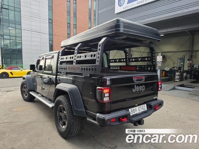 Jeep Gladiator 2020 — photo 3