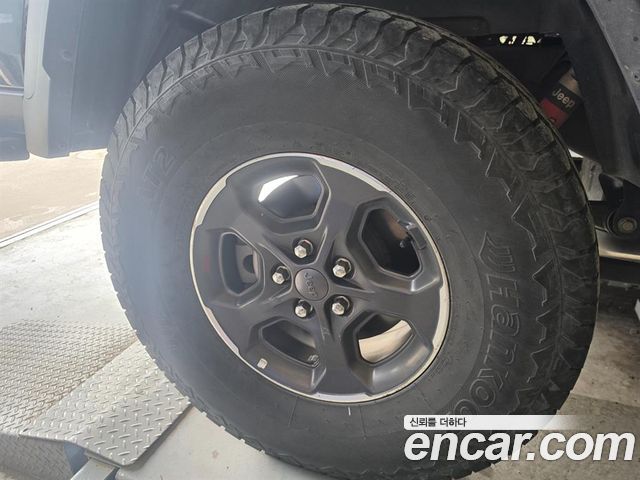 Jeep Gladiator 2020 — photo 11