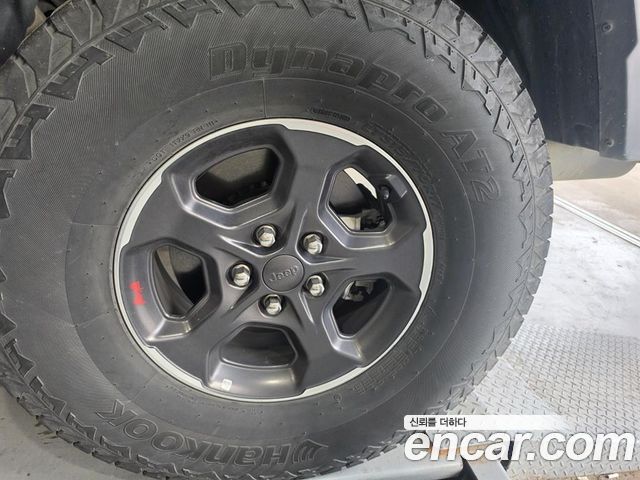 Jeep Gladiator 2020 — photo 14