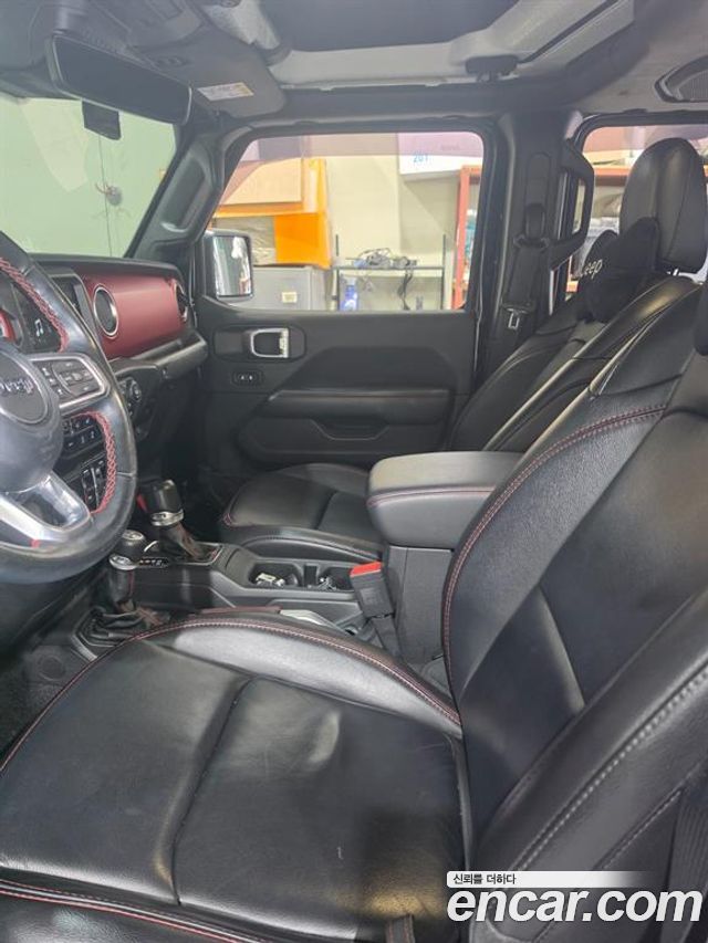 Jeep Gladiator 2020 — photo 16