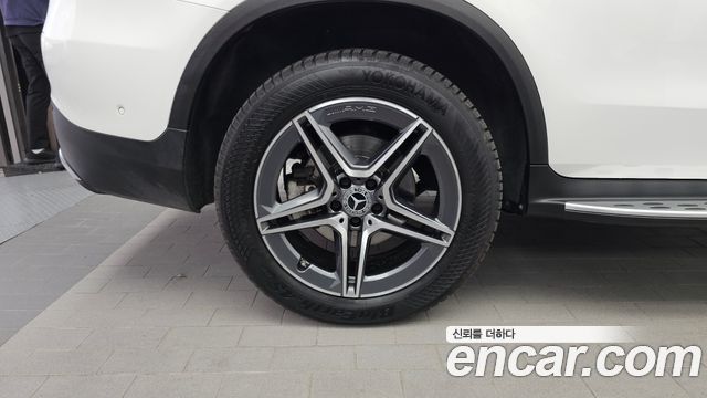 Mercedes-Benz GLC-Class 2022 — photo 5