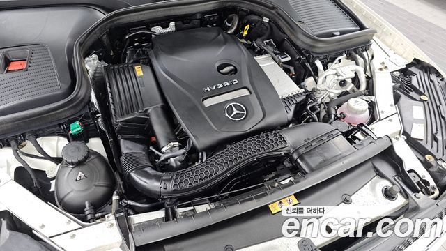 Mercedes-Benz GLC-Class 2022 — photo 6