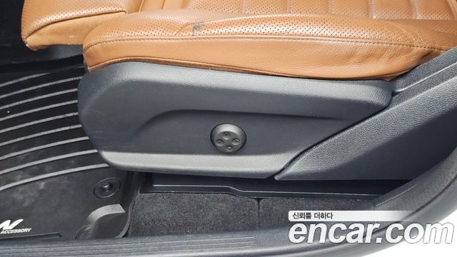 Mercedes-Benz GLC-Class 2022 — photo 34