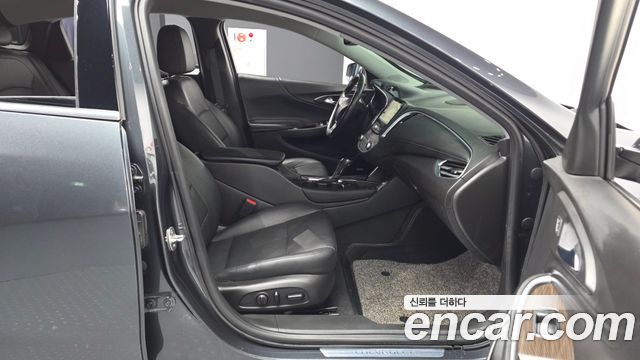 Chevrolet Korea Malibu 2018 — photo 17