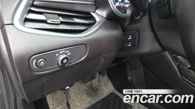 Chevrolet Korea Malibu 2018 — photo 28