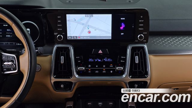 Kia Sorento 2023 — photo 18