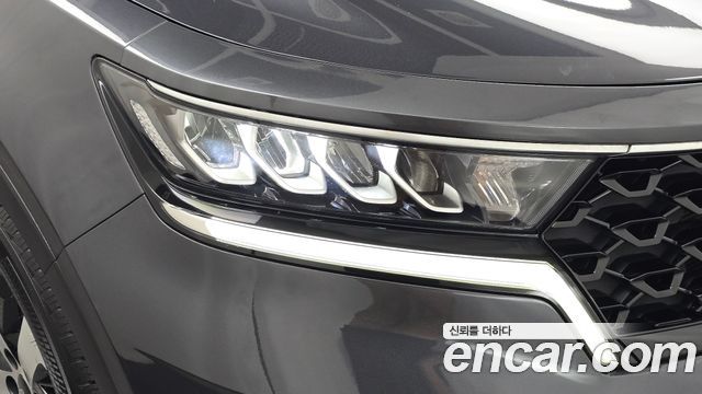 Kia Sorento 2023 — photo 8