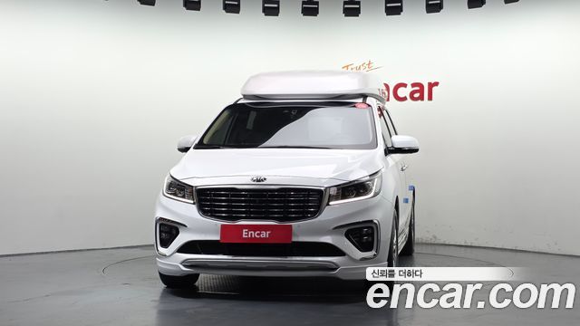 Kia Canival 2020 — photo 3