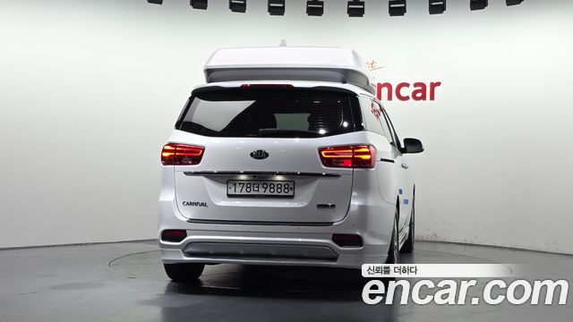 Kia Canival 2020 — photo 4