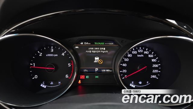 Kia Canival 2020 — photo 11