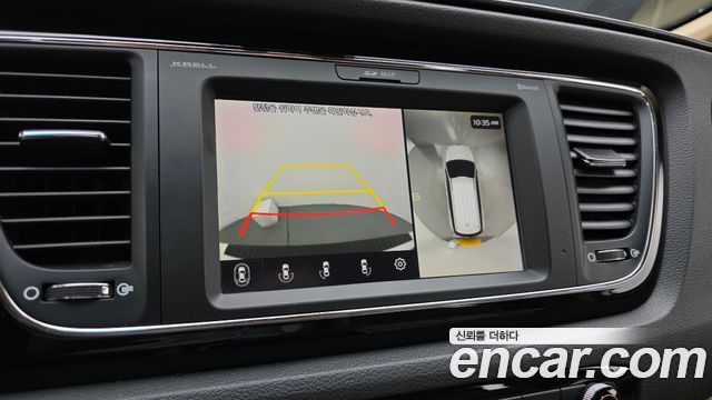 Kia Canival 2020 — photo 22