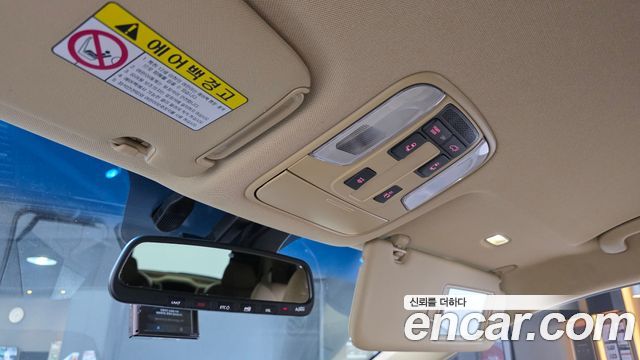 Kia Canival 2020 — photo 27