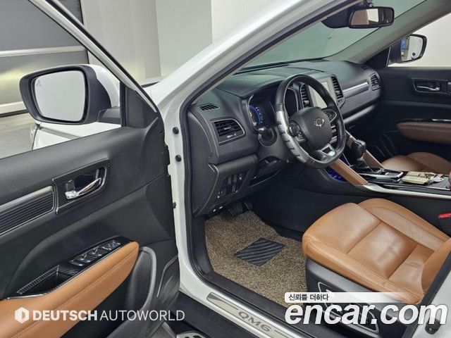 Renault Korea QM6 2023 — photo 11