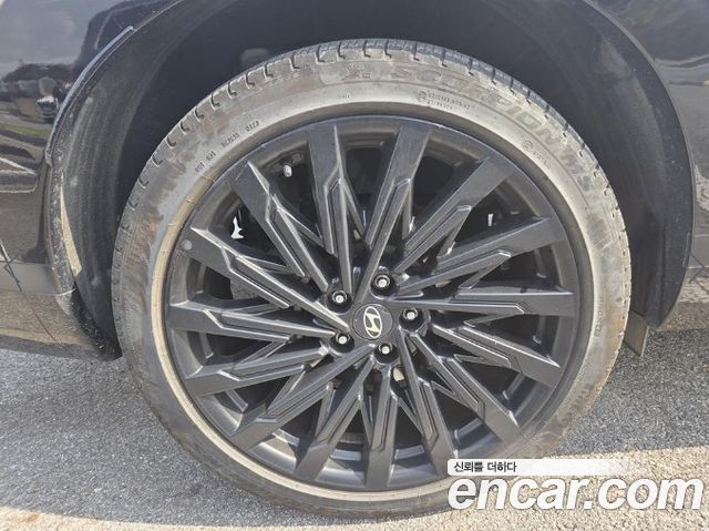 Hyundai Santafe 2024 — photo 8