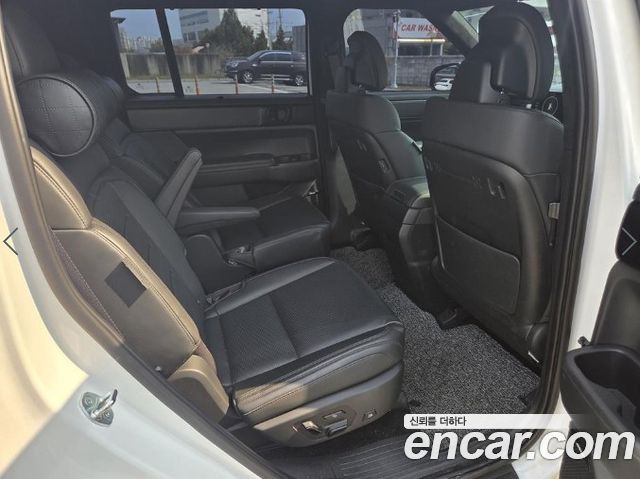 Hyundai Santafe 2024 — photo 11