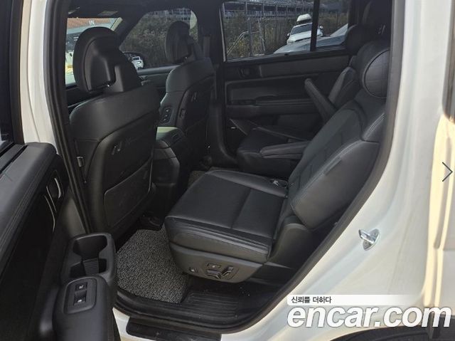 Hyundai Santafe 2024 — photo 13