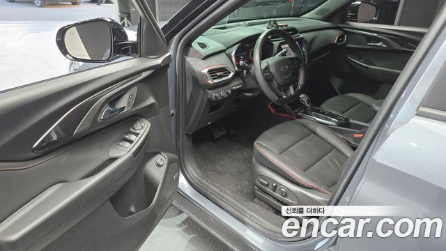 Chevrolet Korea Trailblazer 2022 — photo 13