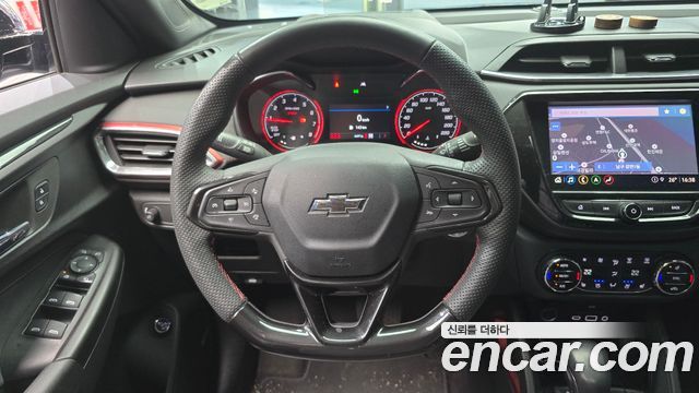 Chevrolet Korea Trailblazer 2022 — photo 18
