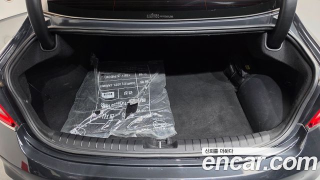 Hyundai Grandeur 2019 — photo 23