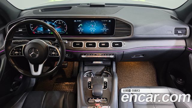 Mercedes-Benz GLS-Class 2021 — photo 10
