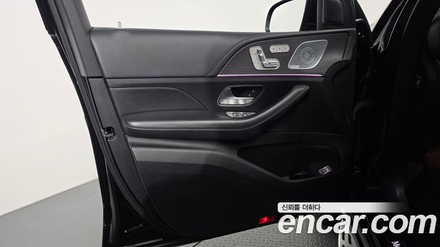 Mercedes-Benz GLS-Class 2021 — photo 14