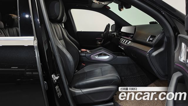 Mercedes-Benz GLS-Class 2021 — photo 16