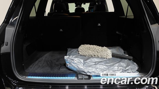 Mercedes-Benz GLS-Class 2021 — photo 27