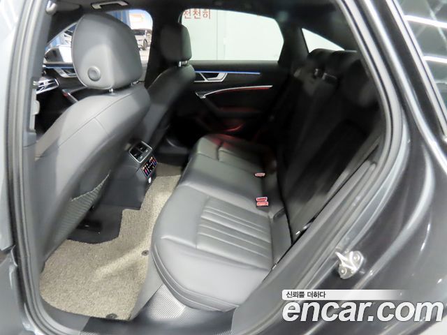 Audi A6 2020 — photo 13