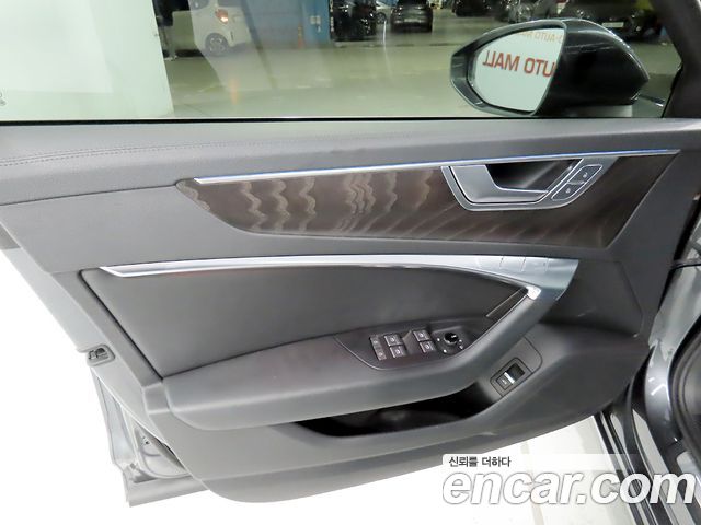 Audi A6 2020 — photo 15
