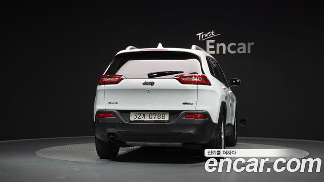 Jeep Cherokee 2016 — photo 4