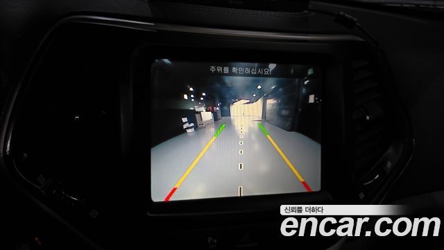 Jeep Cherokee 2016 — photo 15