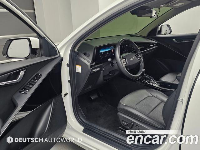 Kia Niro 2022 — photo 15