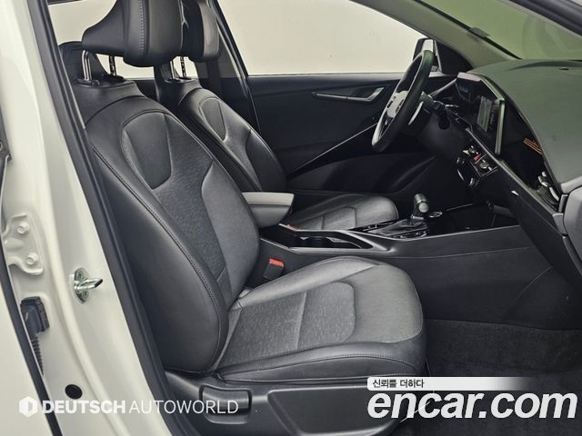 Kia Niro 2022 — photo 16