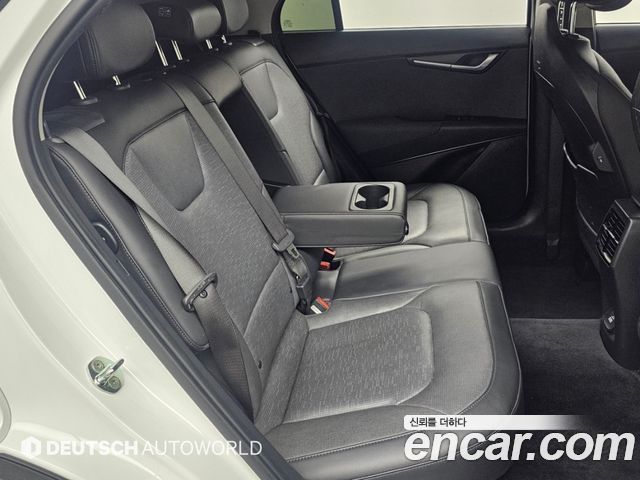 Kia Niro 2022 — photo 17