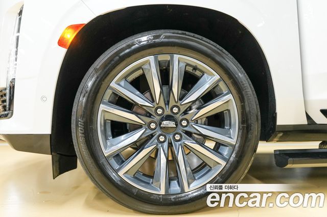 Cadillac Escalade 2023 — photo 5