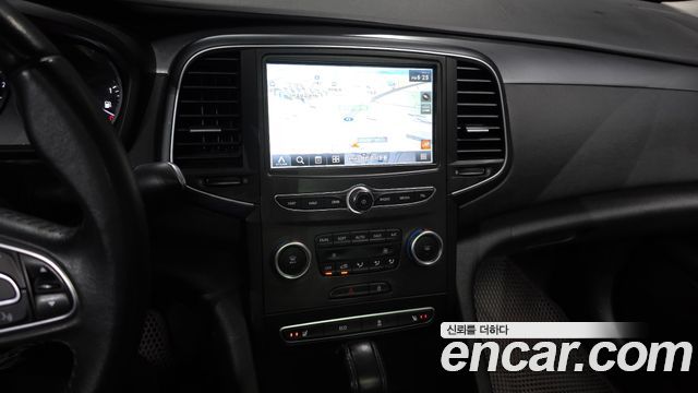 Renault Korea SM6 2016 — photo 15