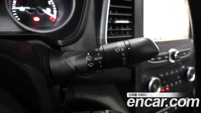 Renault Korea SM6 2016 — photo 18