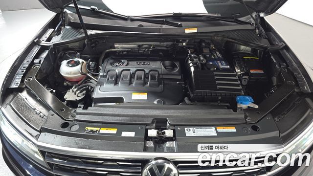 Volkswagen Tiguan 2018 — photo 6