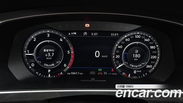Volkswagen Tiguan 2018 — photo 11