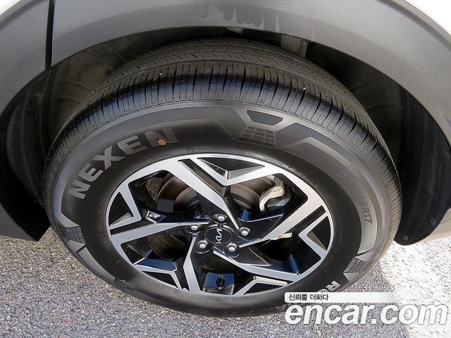 Kia Sportage 2022 — photo 20