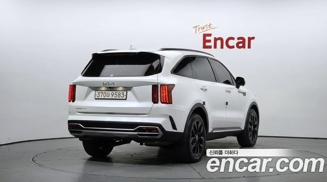 Kia Sorento 2023 — photo 2