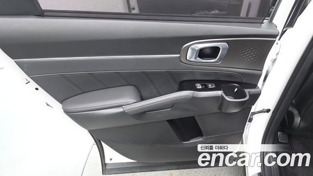 Kia Sorento 2023 — photo 15